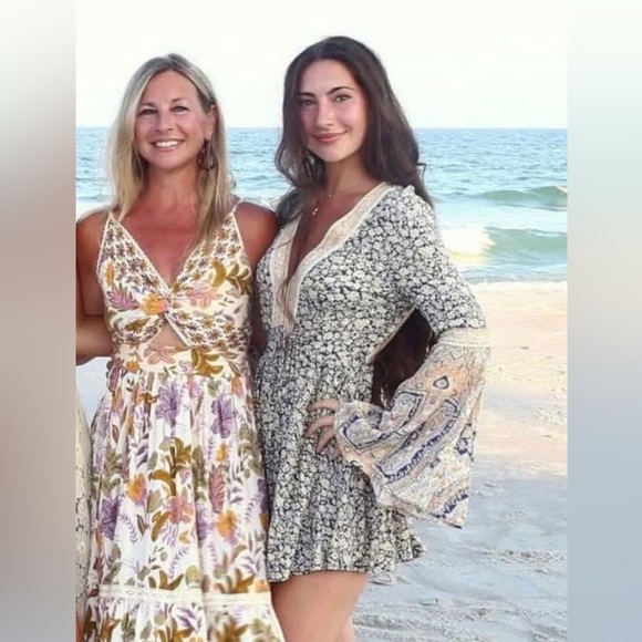 Free People Floral Boho romper Dress with Bell Sleeves - Picture 7 of 7